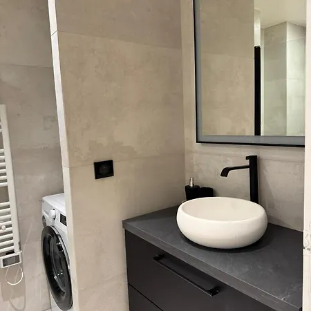 Luxurious - Center Of Parijs
