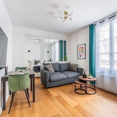 Luxurious - Center Of París