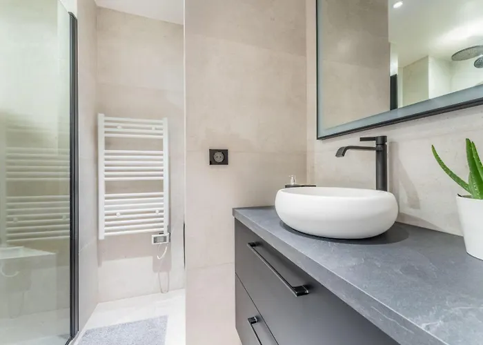 Renovated Latin Quarter Center *