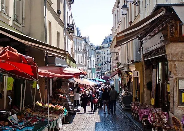 Renovated Latin Quarter Center Apartman
